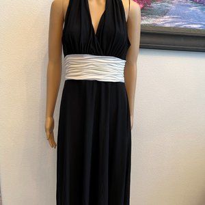 🟢Evan-Picone black evening dress. Size 8.🟢